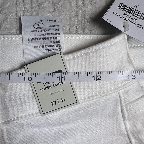 Abercrombie & Fitch Cream Harper low rise Super Skinny Jeans size 27/4R - Picture 4 of 10